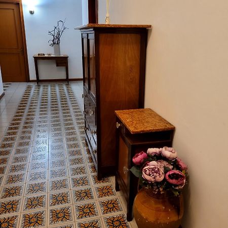 Casa Anselmo Guest House Pagani Ngoại thất bức ảnh