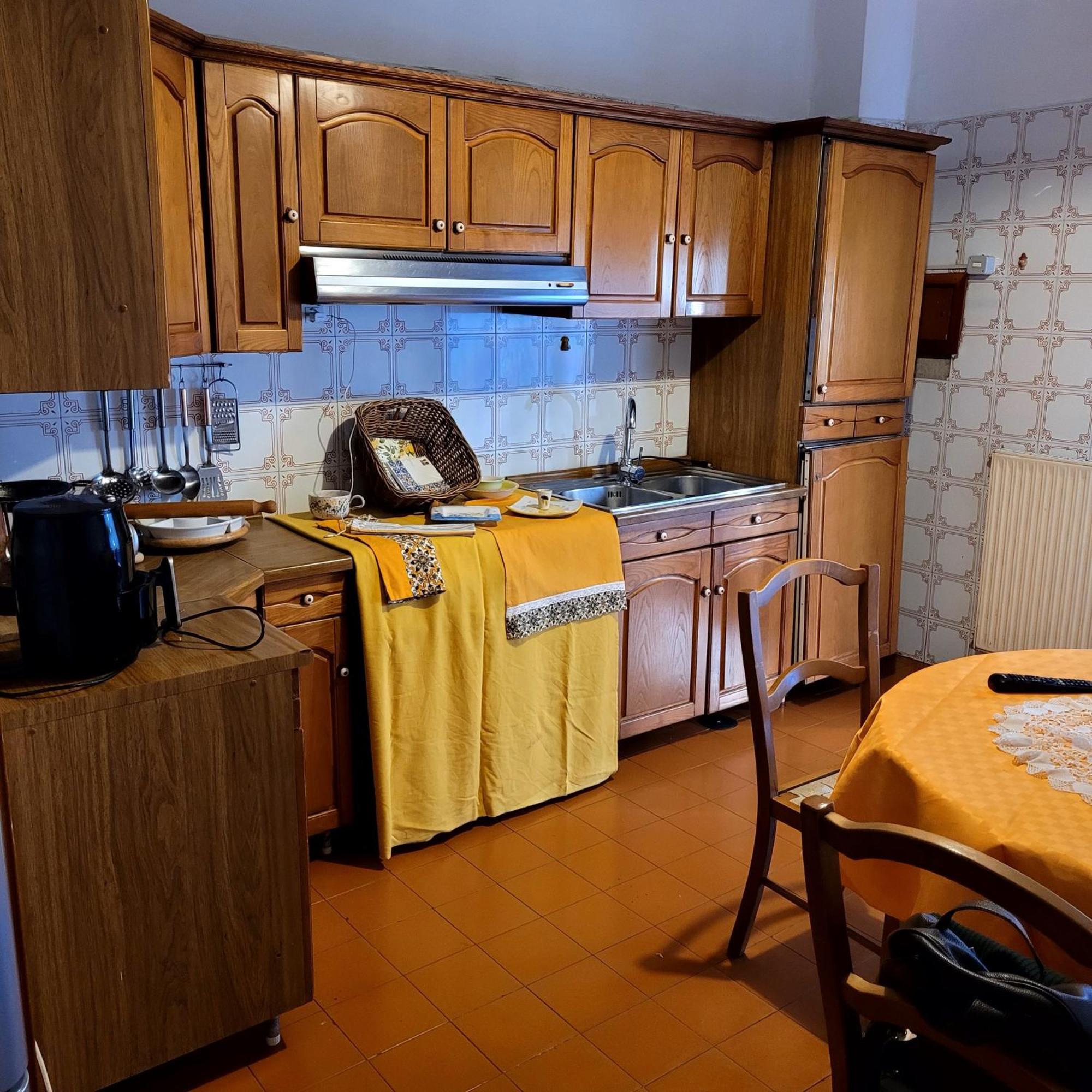 Casa Anselmo Guest House Pagani Ngoại thất bức ảnh